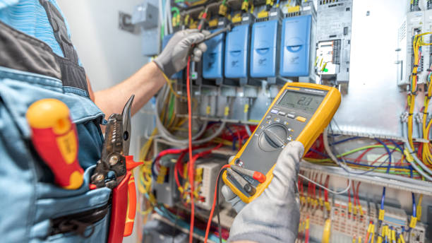 Best Affordable Emergency Electrician  in Barview, OR